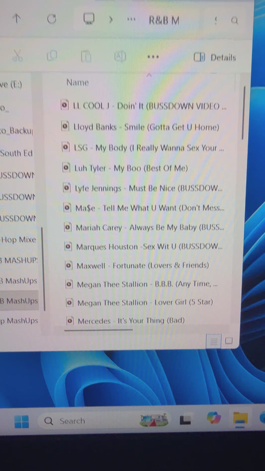 R&B MashUps Vol.4 Features Over 50 Mixes