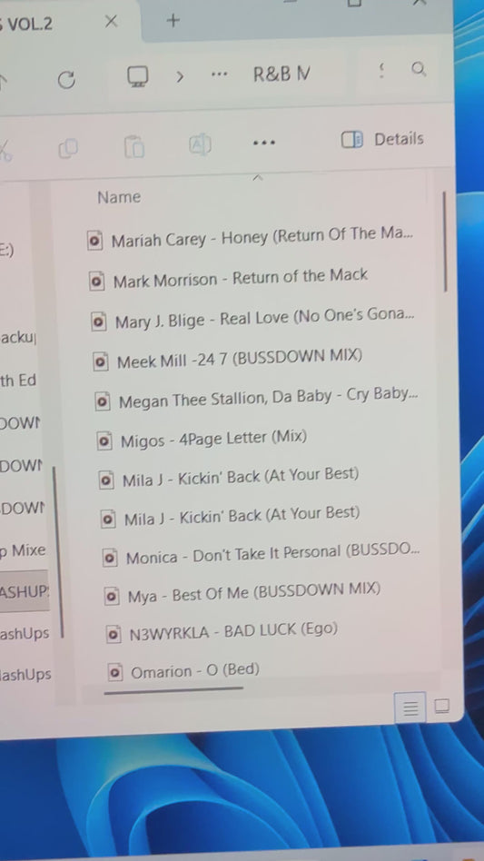 R&B MASHUPS VOL.2 Features over 50 Mixes